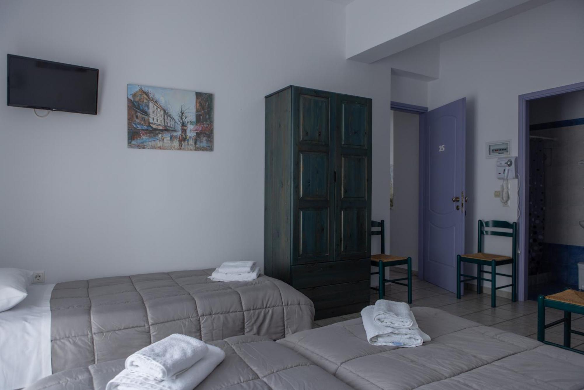 Soula Rooms Tínos 외부 사진