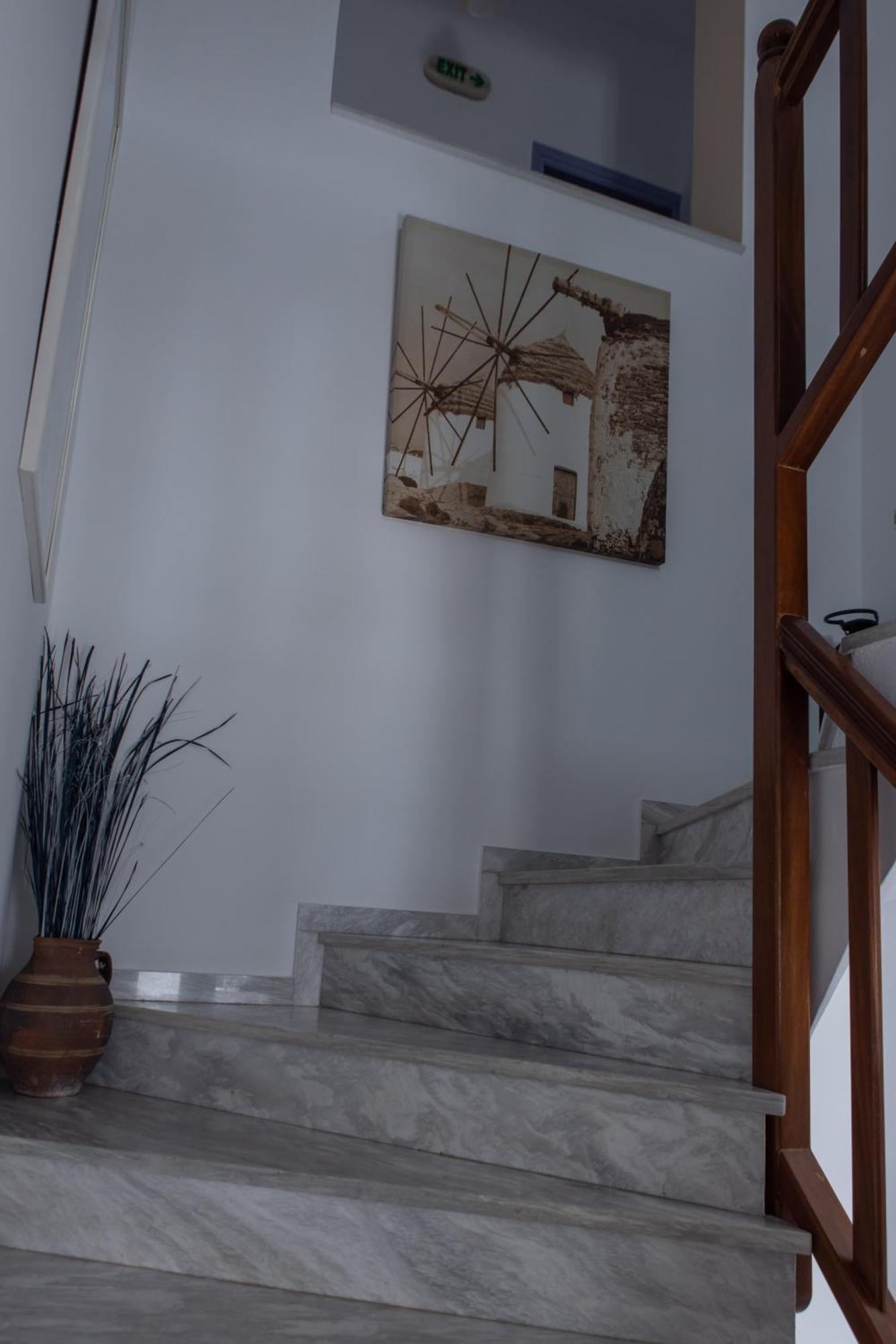 Soula Rooms Tínos 외부 사진